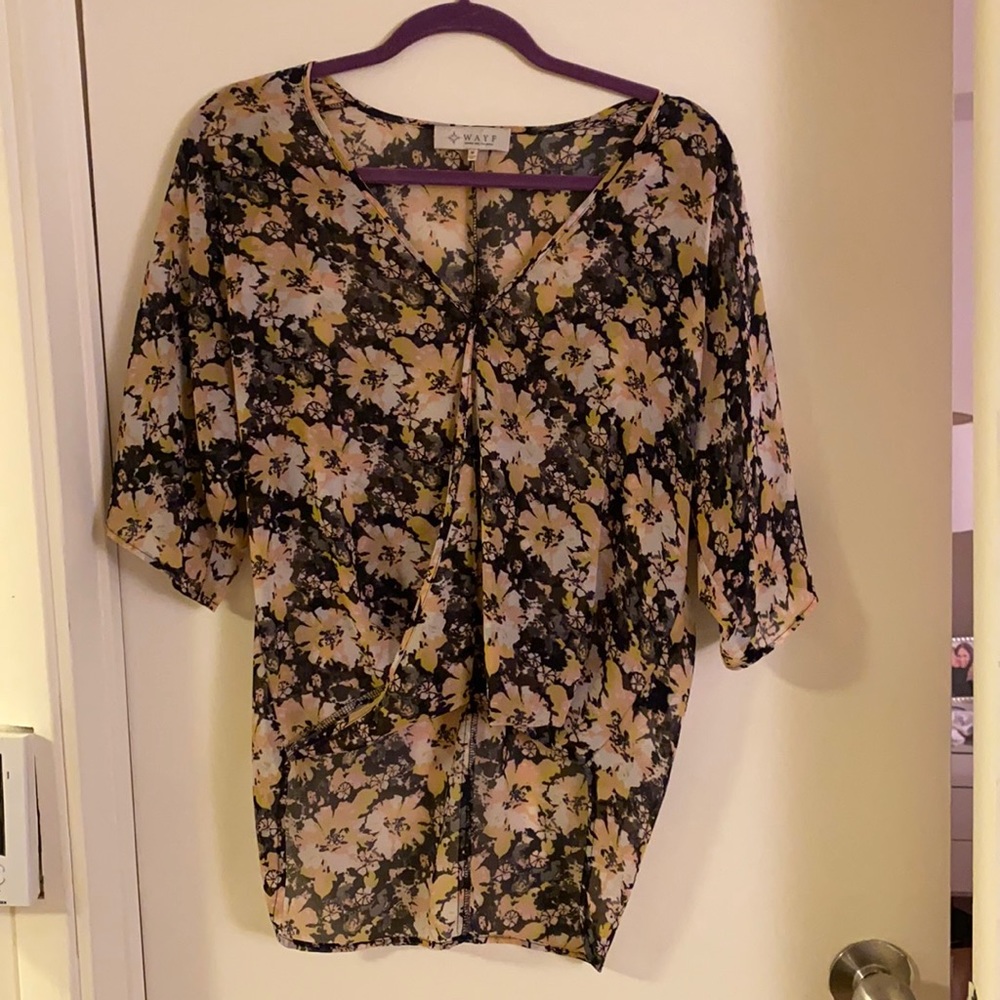 FLORAL BLOUSE